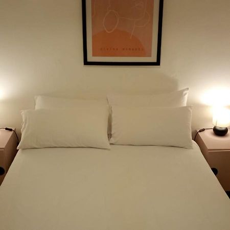 Lavapies Apartment มาดริด ภายนอก รูปภาพ